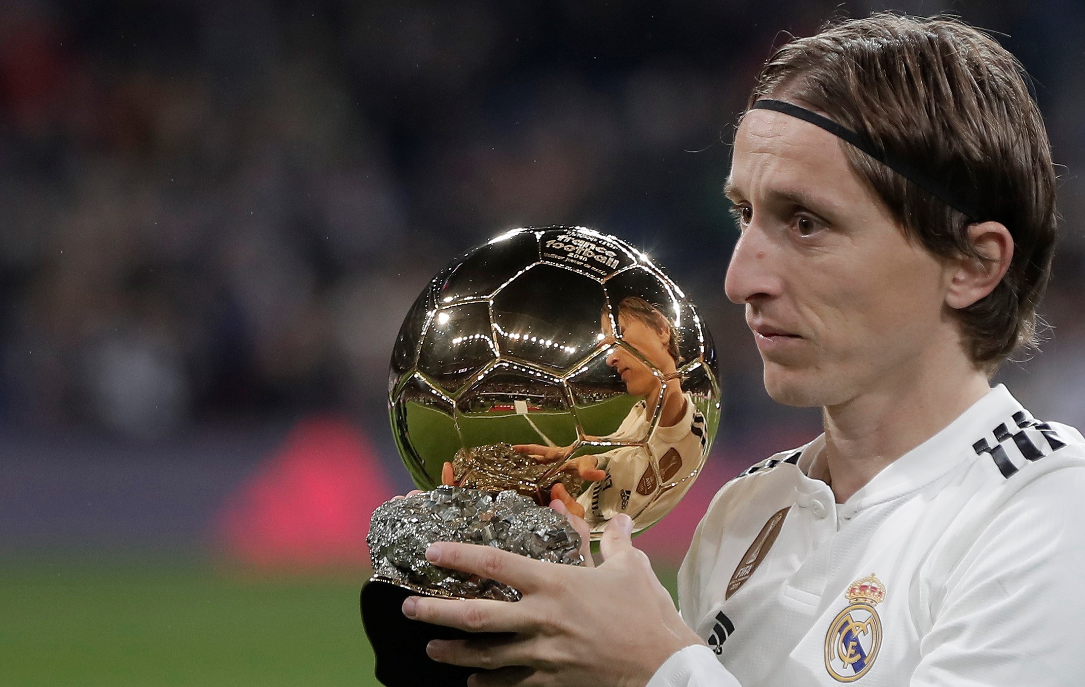 德甲半场：莱默尔破门，纳尔泰进球被吹，拜仁1-0斯图加特