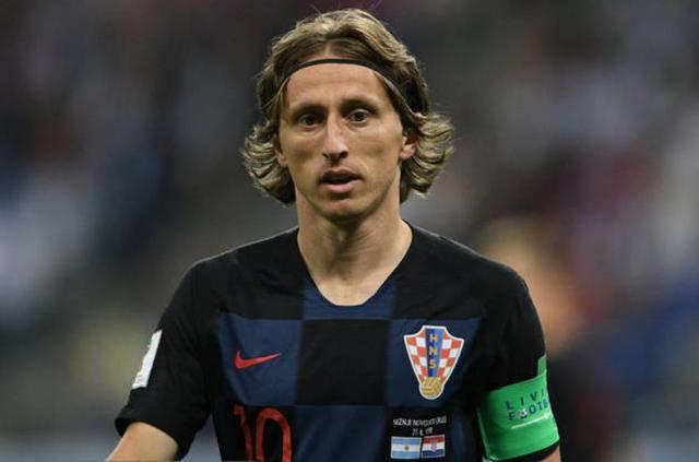 大分三神vs千叶市原首发：鲇川峻先发，卡里尼奥斯在列